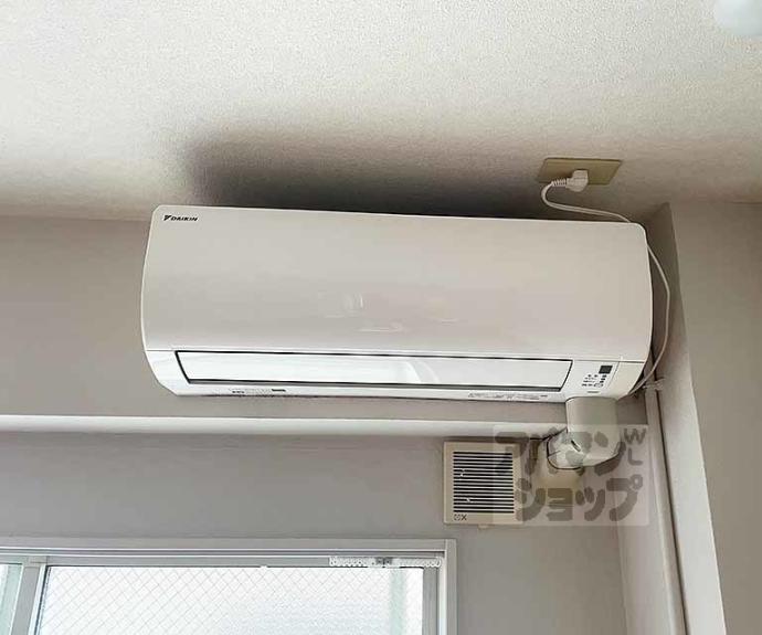 【ミリオンスクエアアパートメント544】間取