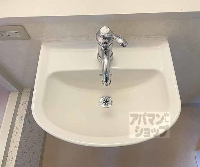 【ミリオンスクエアアパートメント544】間取