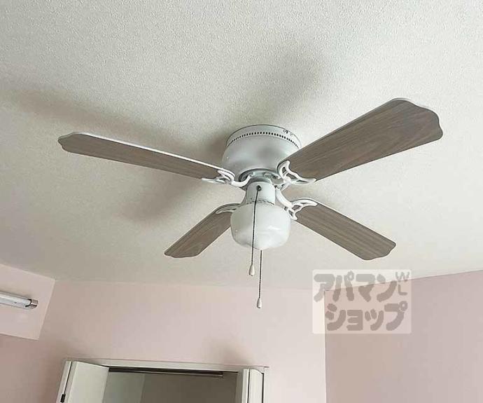 【ミリオンスクエアアパートメント544】間取