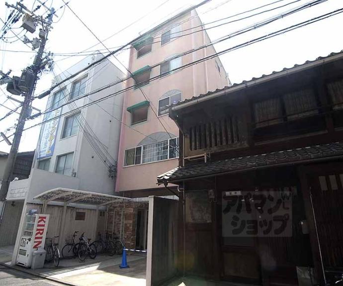 【ミリオンスクエアアパートメント５４４】間取