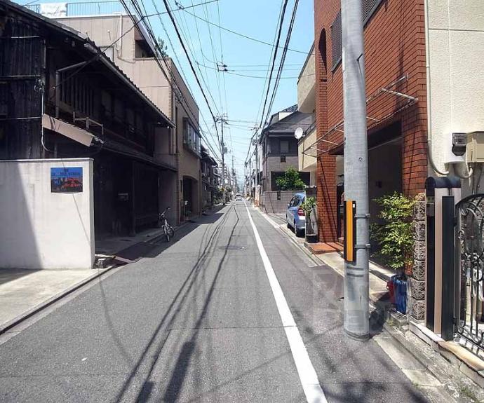 【ミリオンスクエアアパートメント５４４】間取