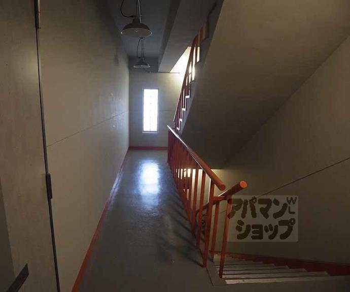 【ミリオンスクエアアパートメント５４４】間取