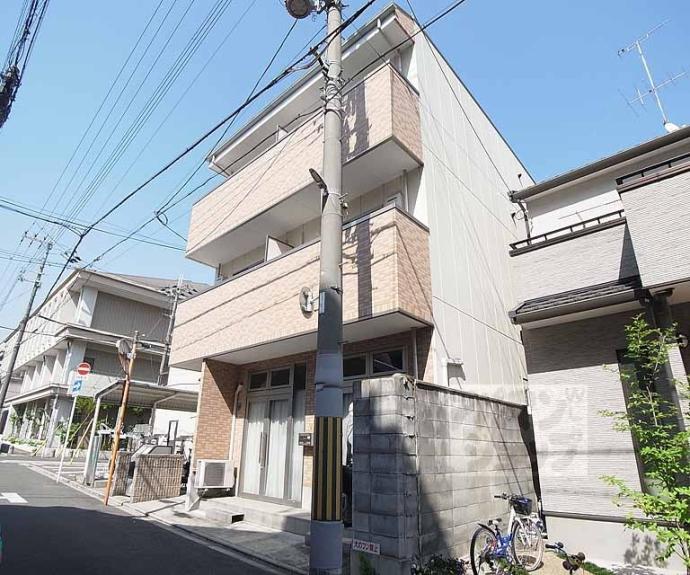 【コスモガーデン二條】間取