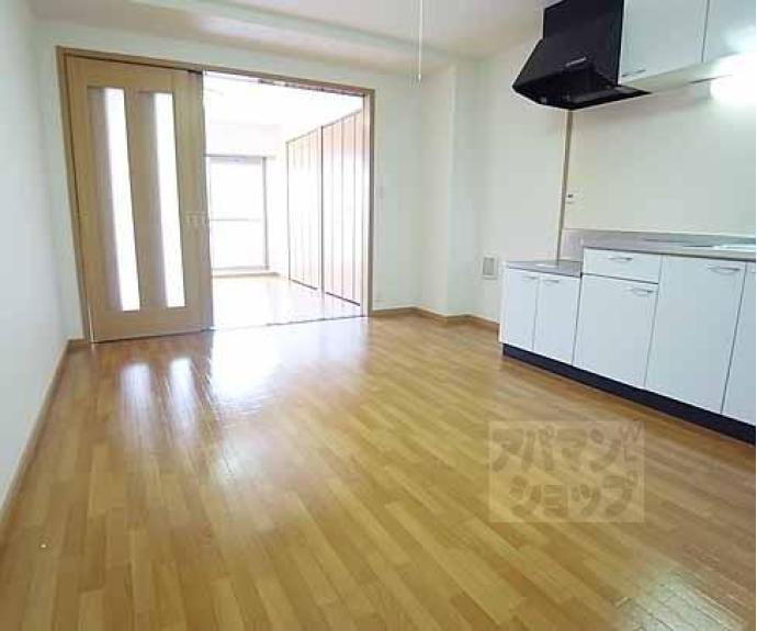 【コスモガーデン二條】間取