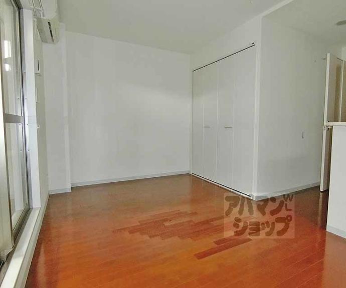 【シュトラーセ】間取