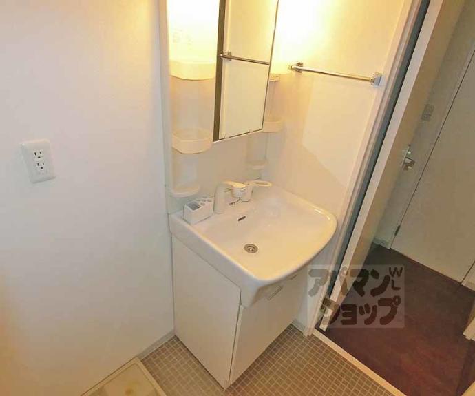 【シュトラーセ】間取