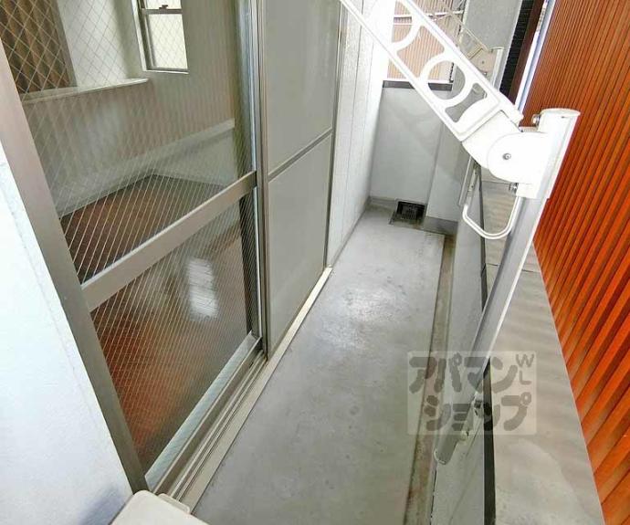 【シュトラーセ】間取