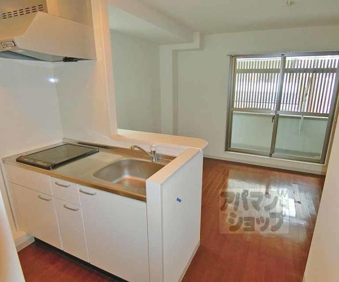 【シュトラーセ】間取