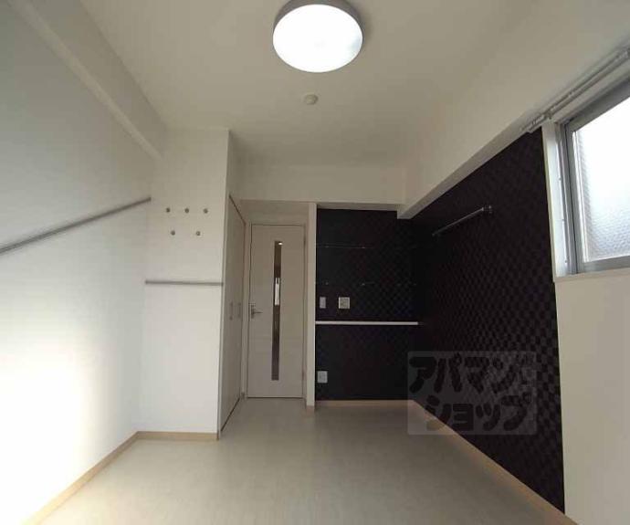 【ＶＥＲＴＩＣＡＬ二条城北】間取