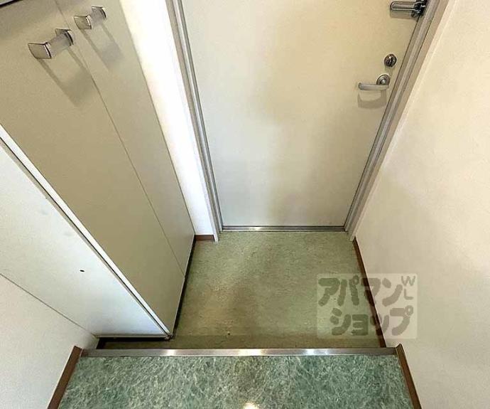 【リリーブ今出川】間取