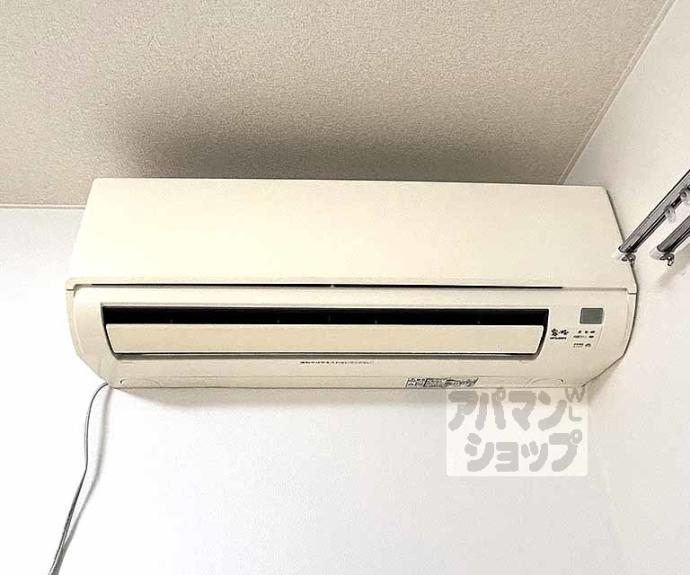 【リリーブ今出川】間取