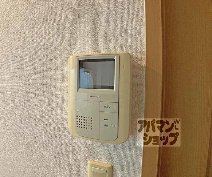 【コンフォレスト三条】間取