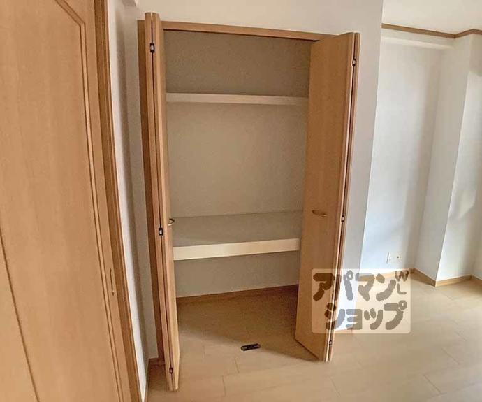 【コンフォレスト三条】間取