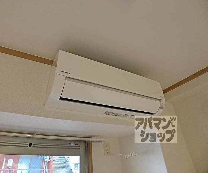 【コンフォレスト三条】間取