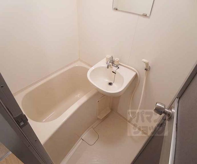 【ハーベストコート二条】間取