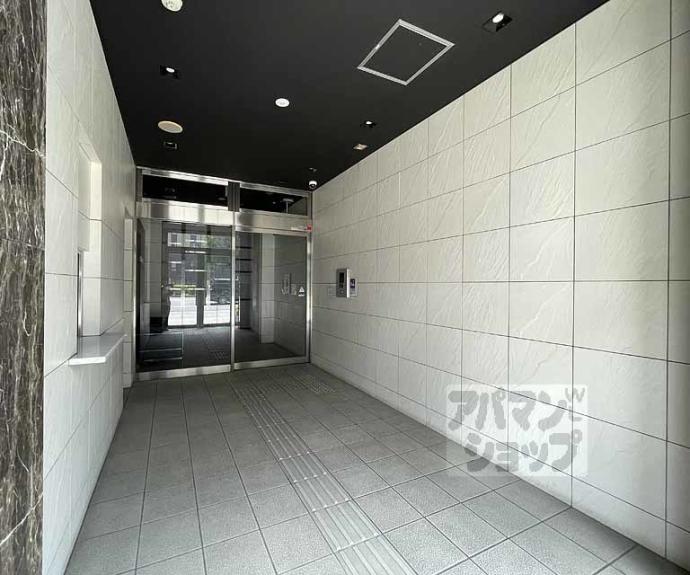 【エスリード烏丸五条駅前】間取