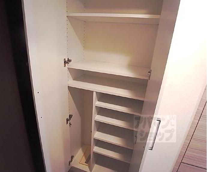 【エスリード烏丸五条駅前】