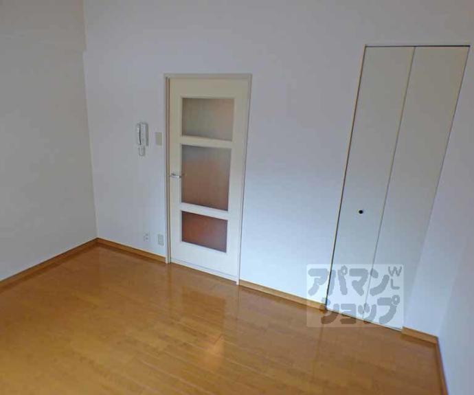 【ＧＩＯＶＡＮＥ高橋】間取