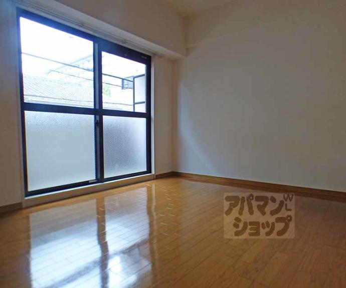 【ＧＩＯＶＡＮＥ高橋】間取