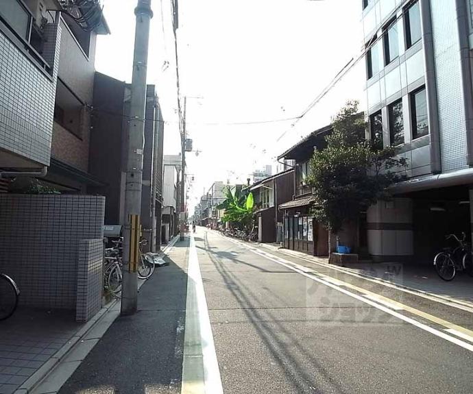 【リソシエ・ラグジェ御所南】間取