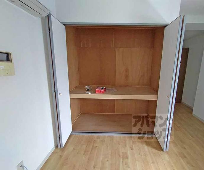 【二条晴明ビル】間取