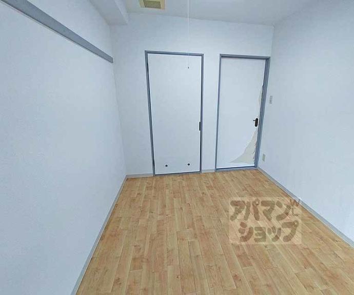 【二条晴明ビル】間取