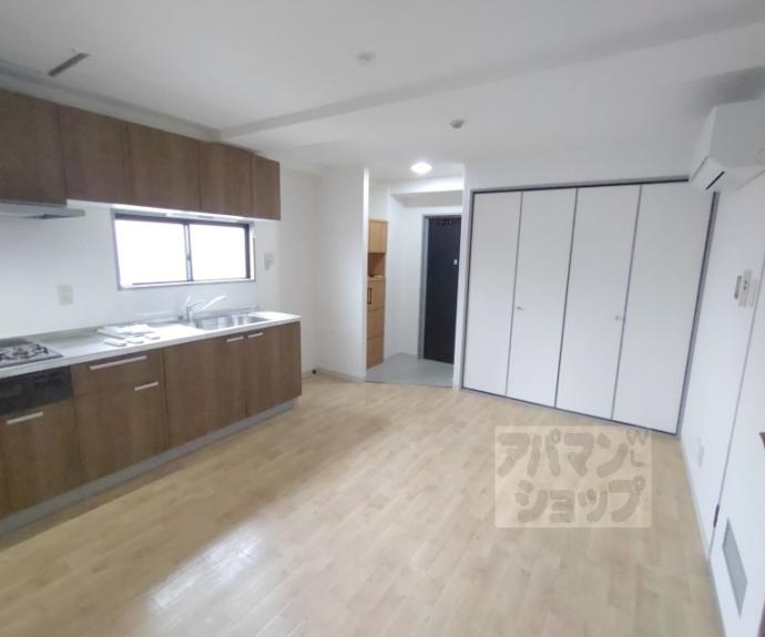 【二条晴明ビル】間取