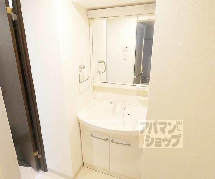 【クリスタルグランツ京都御所西】間取