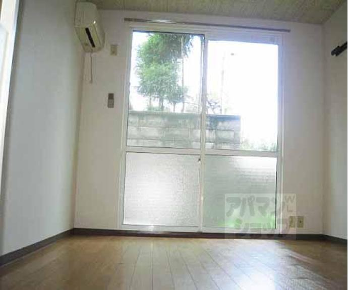 【リヴァク下鴨西】間取