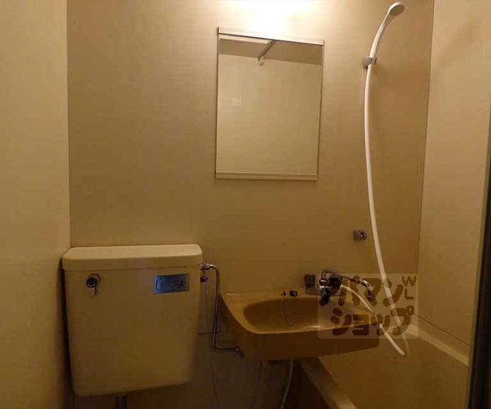 【リヴァク下鴨西】間取