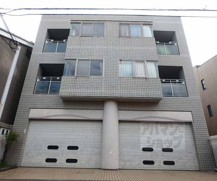 【グランレブリー御所東Ⅱ】間取