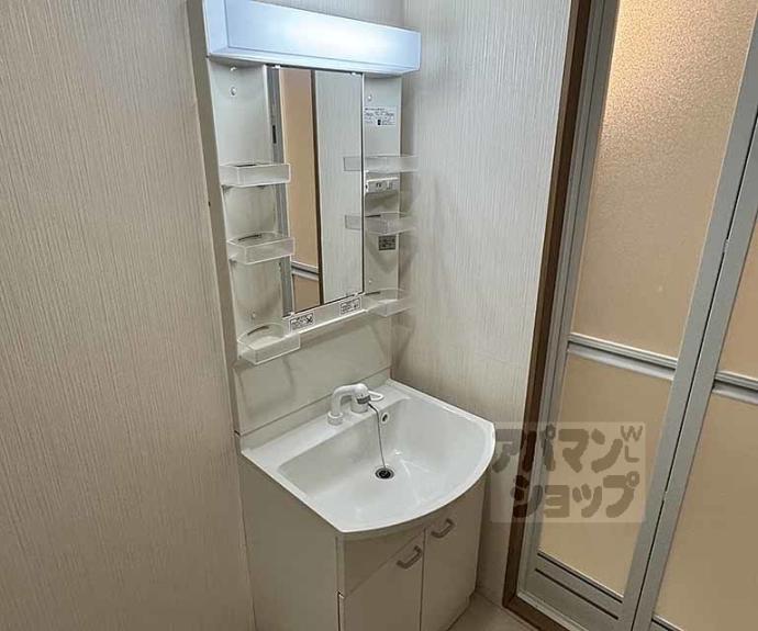 【グランレブリー御所東Ⅱ】間取