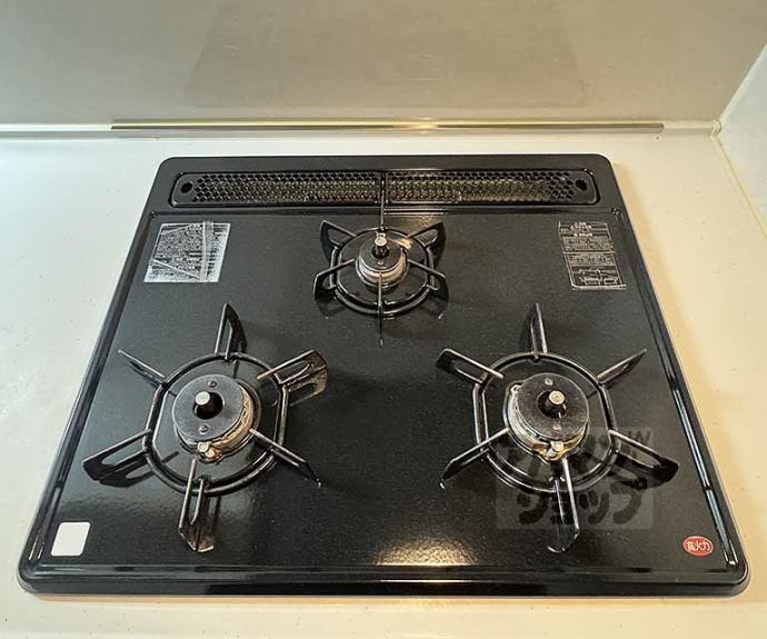 【グランレブリー御所東Ⅱ】間取