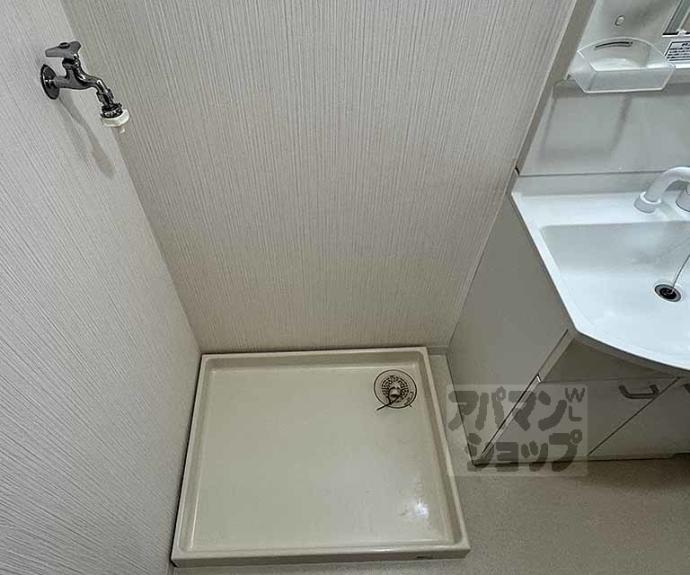 【グランレブリー御所東Ⅱ】間取