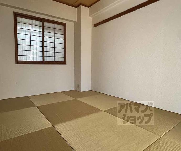 【グランレブリー御所東Ⅱ】間取