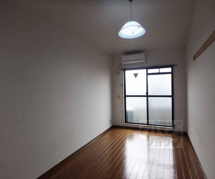 【Grace de 御所】間取