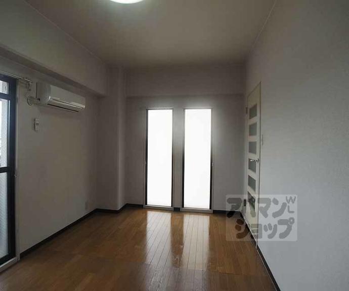 【ハウスセゾンビル】間取