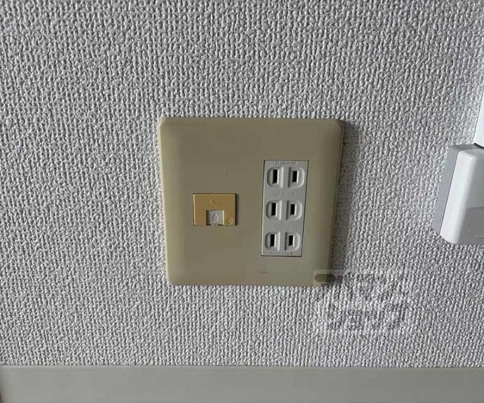 【アブレスト今出川】間取