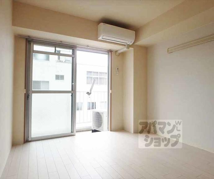 【アブレスト今出川】間取