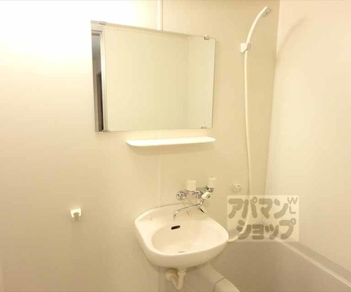 【アブレスト今出川】間取