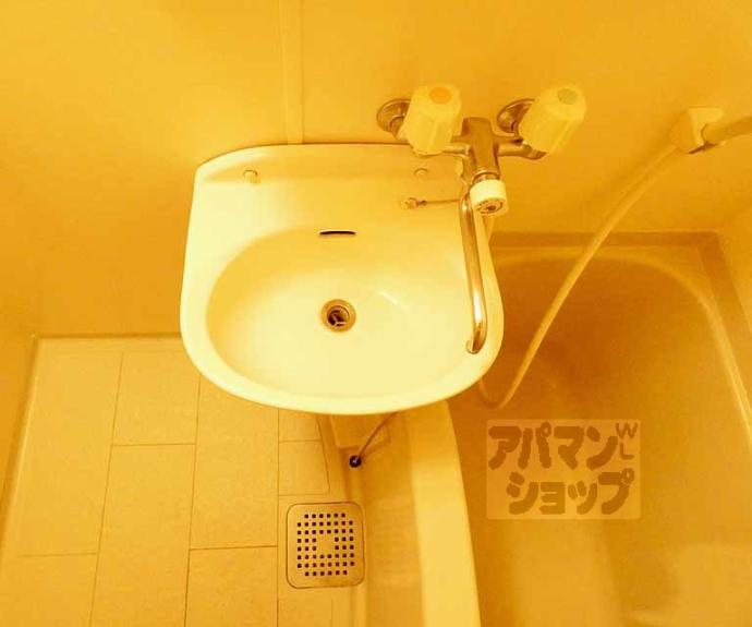 【アブレスト今出川】間取