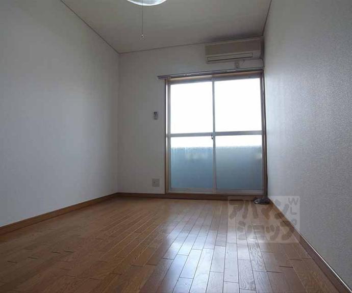 【ヴィラベルエポック】間取