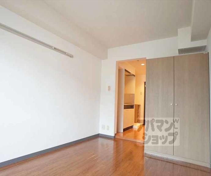 【グランディヨン百万遍】間取