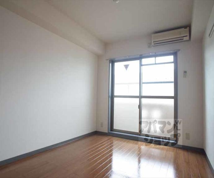 【グランディヨン百万遍】間取