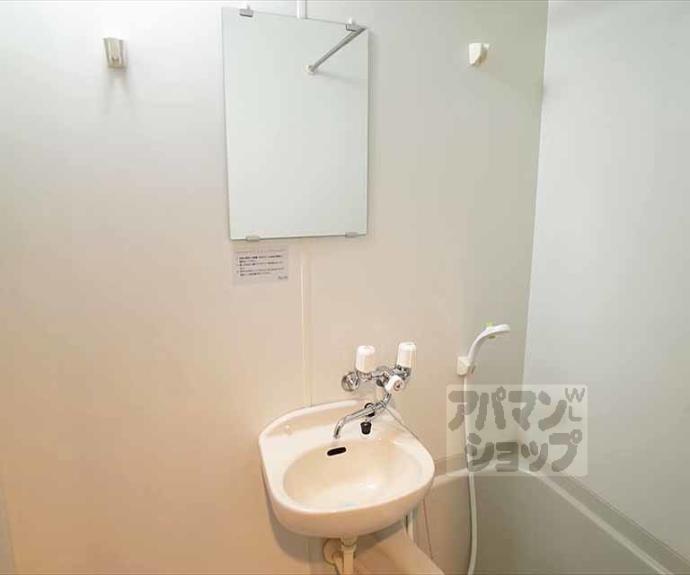 【グランディヨン百万遍】間取