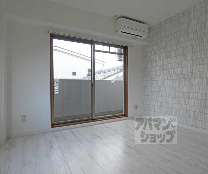 【エスクレア出町柳】間取