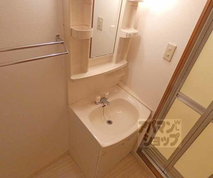 【エスクレア出町柳】間取