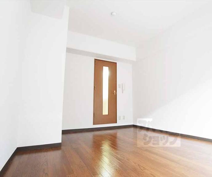 【エスクレア出町柳】間取