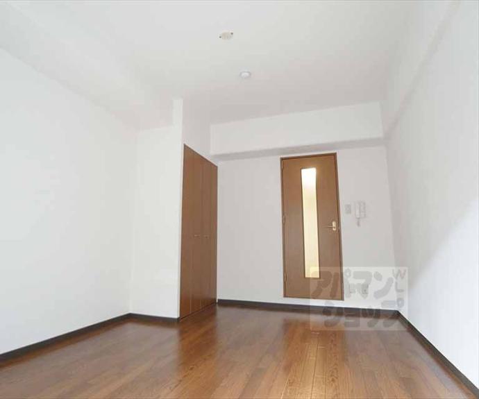 【エスクレア出町柳】間取