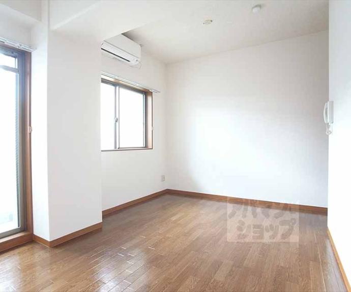 【エスクレア出町柳】間取